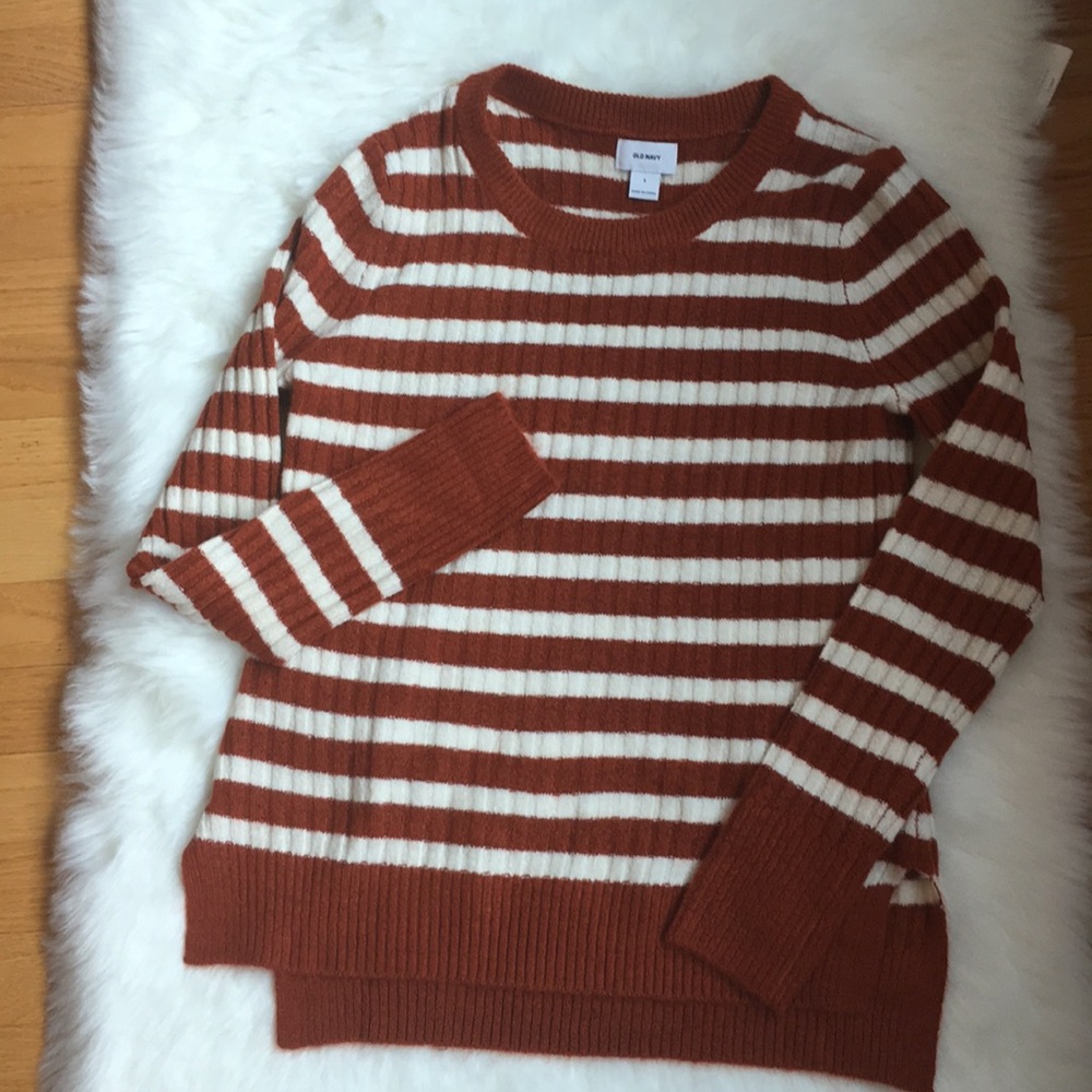 Old Navy Size Small Orange/Ivory Striped Sweater